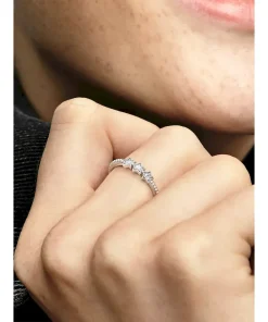 Alternative view of Celestial Stars Ring