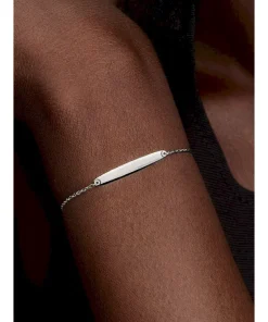 Alternative view of Engravable Bar Chain Bracelet