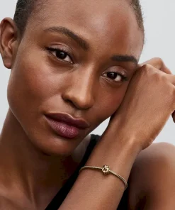 Alternative view of Infinity Knot Charm