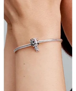 Alternative view of Marvel Groot Star Charm